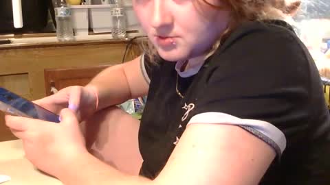 x2kayx2 online show from 02/04/26, 01:11