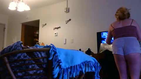 x2kayx2 online show from 04/01/26, 02:36