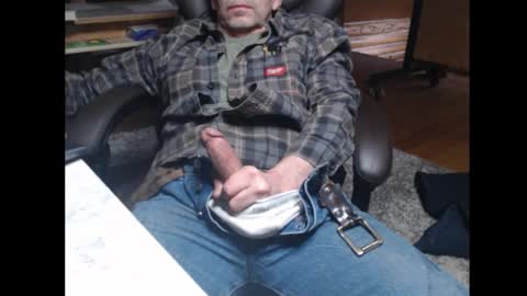 Snapshot of x7333 chatting on 03/23/26, 12:58 x7333 online show from 03/23/26, 12:58