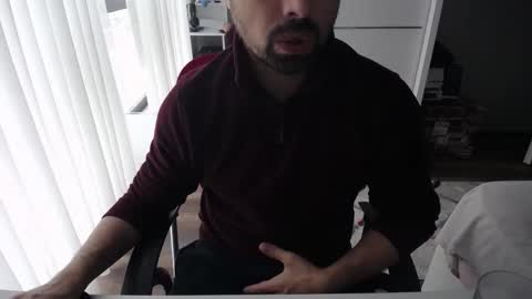 Snapshot of x_____0_____x chatting on 10/10/25, 10:03 Mr. Lonely online show from 10/10/25, 10:03