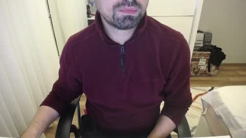 Snapshot of x_____0_____x chatting on 10/20/25, 10:54 Mr. Lonely online show from 10/20/25, 10:54