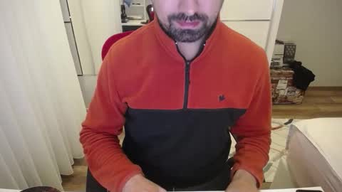 Snapshot of x_____0_____x chatting on 10/22/25, 10:42 Mr. Lonely online show from 10/22/25, 10:42