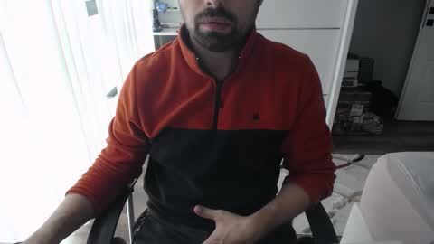 Snapshot of x_____0_____x chatting on 10/24/25, 11:17 Mr. Lonely online show from 10/24/25, 11:17