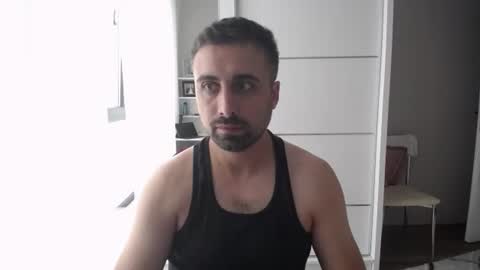 Snapshot of x_____0_____x chatting on 06/19/26, 11:47 Mr. Lonely online show from 06/19/26, 11:47