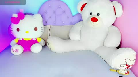 Snapshot of x_indomitable1 chatting on 07/12/26, 01:02 Maria Juliana online show from 07/12/26, 01:02