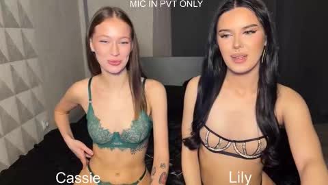 Snapshot of x_kai chatting on 11/25/25, 07:03 wiwi clap clap cat baby girl online show from 11/25/25, 07:03