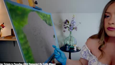 Lily online show from 05/26/26, 10:17