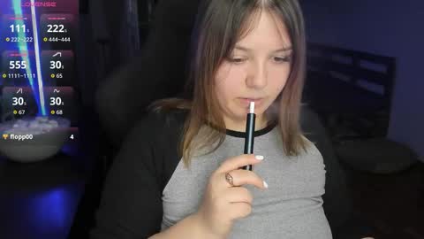 Snapshot of x_nirvana_x chatting on 11/17/25, 03:01 LOVE NERDS ONLY online show from 11/17/25, 03:01