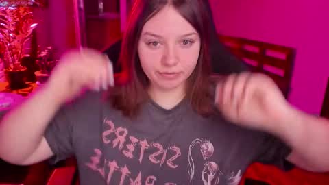 Snapshot of x_nirvana_x chatting on 12/19/25, 03:57 LOVE NERDS ONLY online show from 12/19/25, 03:57