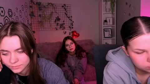 Yasmin online show from 02/23/26, 10:45