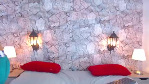 Snapshot of xabier_583 chatting on 02/16/25, 02:00 xabier online show from 02/16/25, 02:00