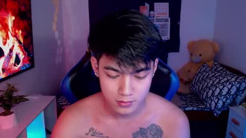 Snapshot of xaldrian_destroyer chatting on 12/14/24, 09:40 Prince Aldrian online show from 12/14/24, 09:40