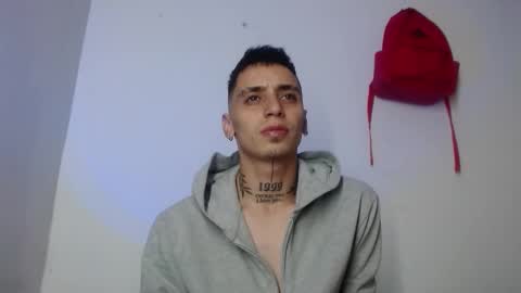 xalejo_max online show from 11/06/25, 07:37