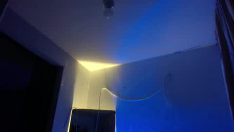 xalejo_max online show from 11/12/25, 12:11