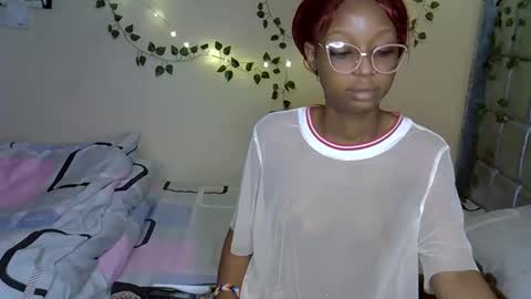 Snapshot of xalia_caramel chatting on 05/08/26, 09:36 Alexa online show from 05/08/26, 09:36