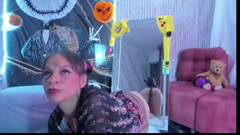 xamabtlee0107 online show from 10/18/25, 07:09