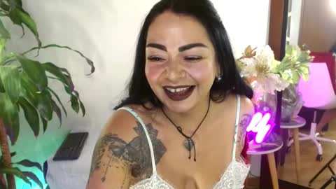 XAMARA1124 online show from 02/23/25, 10:31