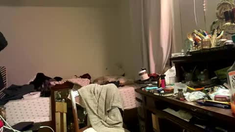 Snapshot of xander0zzz chatting on 02/04/26, 11:38 xander0zzz online show from 02/04/26, 11:38