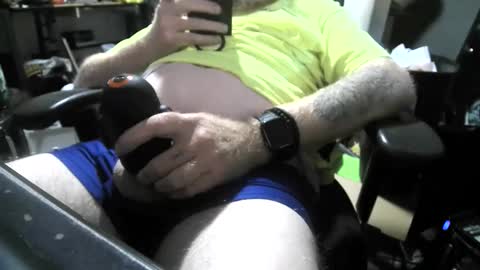 Snapshot of xander71972 chatting on 10/31/25, 03:02 xander71972 online show from 10/31/25, 03:02