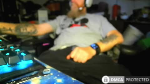 Snapshot of xander71972 chatting on 03/16/26, 12:20 xander71972 online show from 03/16/26, 12:20