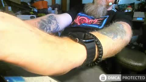 Snapshot of xander71972 chatting on 04/11/26, 03:27 xander71972 online show from 04/11/26, 03:27