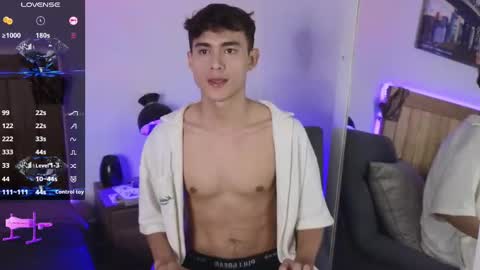 Xander Cardona online show from 10/14/25, 06:58