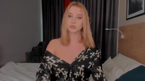 Snapshot of xander_novak chatting on 04/01/26, 01:01 xander_novak online show from 04/01/26, 01:01