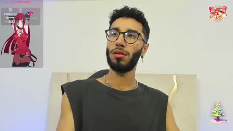 Snapshot of xander_tay chatting on 12/21/24, 08:00 ISSANDER online show from 12/21/24, 08:00