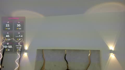 Snapshot of xander_tay chatting on 01/13/25, 11:06 ISSANDER online show from 01/13/25, 11:06