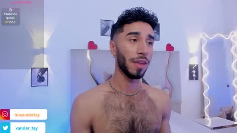 Snapshot of xander_tay chatting on 02/26/25, 07:38 ISSANDER online show from 02/26/25, 07:38