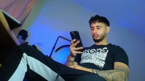 XanderCageX online show from 11/11/25, 01:22