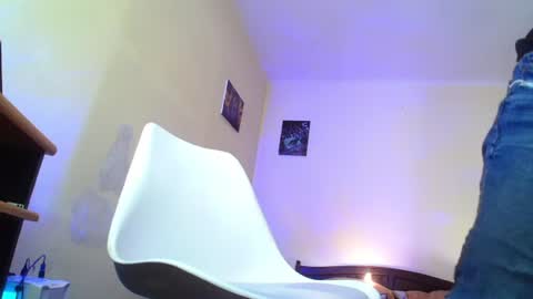 Snapshot of xandercagex chatting on 07/21/26, 03:36 XanderCageX online show from 07/21/26, 03:36