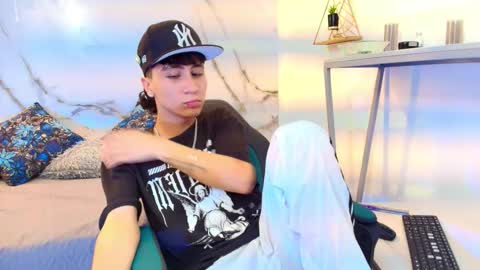 Snapshot of xandergrey8 chatting on 02/25/26, 07:34 xandergrey8 online show from 02/25/26, 07:34