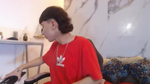 Snapshot of xandergrey8 chatting on 03/23/26, 07:18 xandergrey8 online show from 03/23/26, 07:18