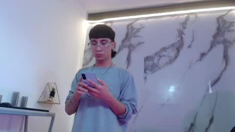 Snapshot of xandergrey8 chatting on 04/06/26, 07:15 xandergrey8 online show from 04/06/26, 07:15