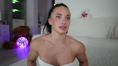 Snapshot of xandrabae chatting on 05/06/26, 10:59 Alexandra online show from 05/06/26, 10:59