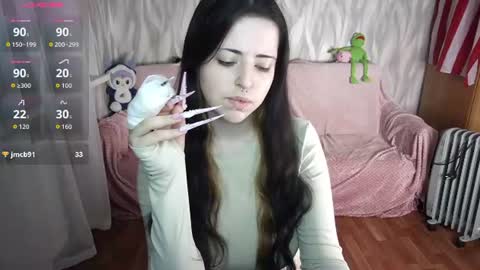 Snapshot of xangel1babyx chatting on 07/08/26, 11:42 Cassie online show from 07/08/26, 11:42