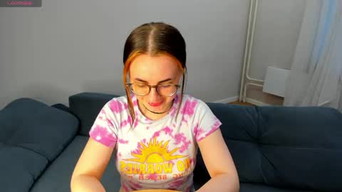 Snapshot of xapka_lapka chatting on 05/09/26, 01:16 Alice online show from 05/09/26, 01:16
