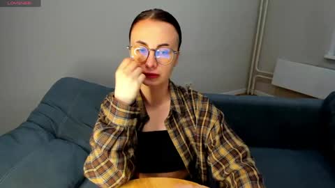 Snapshot of xapka_lapka chatting on 05/30/26, 03:31 Alice online show from 05/30/26, 03:31
