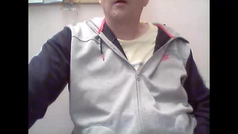 xaramanu online show from 10/08/25, 07:28