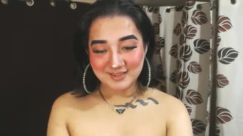 Nira   NOT INTO CHEAP GUYS  online show from 01/09/25, 06:15