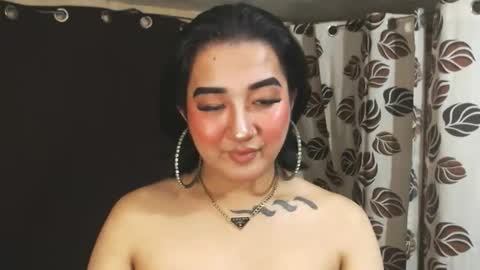 Nira   NOT INTO CHEAP GUYS  online show from 01/09/25, 09:26