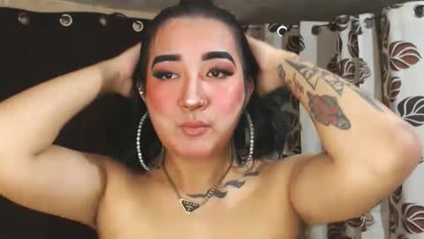 Nira   NOT INTO CHEAP GUYS  online show from 01/12/25, 06:59