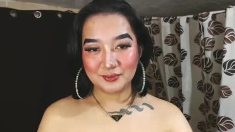 Nira   NOT INTO CHEAP GUYS  online show from 02/03/25, 10:54