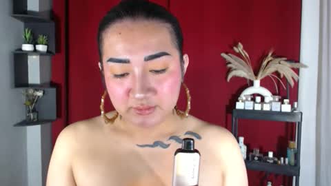 Nira   NOT INTO CHEAP GUYS  online show from 09/30/25, 02:44