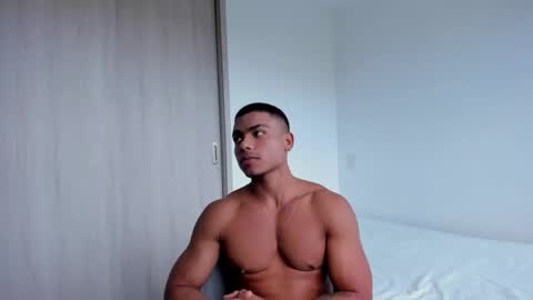 Snapshot of xavier_colleman chatting on 01/14/25, 10:12 Xavier online show from 01/14/25, 10:12