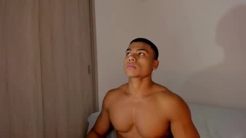 Snapshot of xavier_colleman chatting on 01/17/25, 12:20 Xavier online show from 01/17/25, 12:20