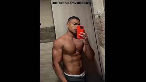 Snapshot of xavier_colleman chatting on 01/18/25, 01:18 Xavier online show from 01/18/25, 01:18