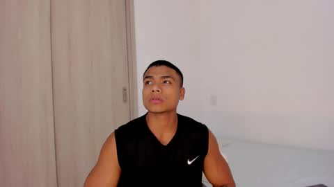 Snapshot of xavier_colleman chatting on 01/23/25, 12:46 Xavier online show from 01/23/25, 12:46