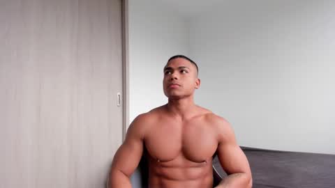 Snapshot of xavier_colleman chatting on 02/09/25, 07:41 Xavier online show from 02/09/25, 07:41